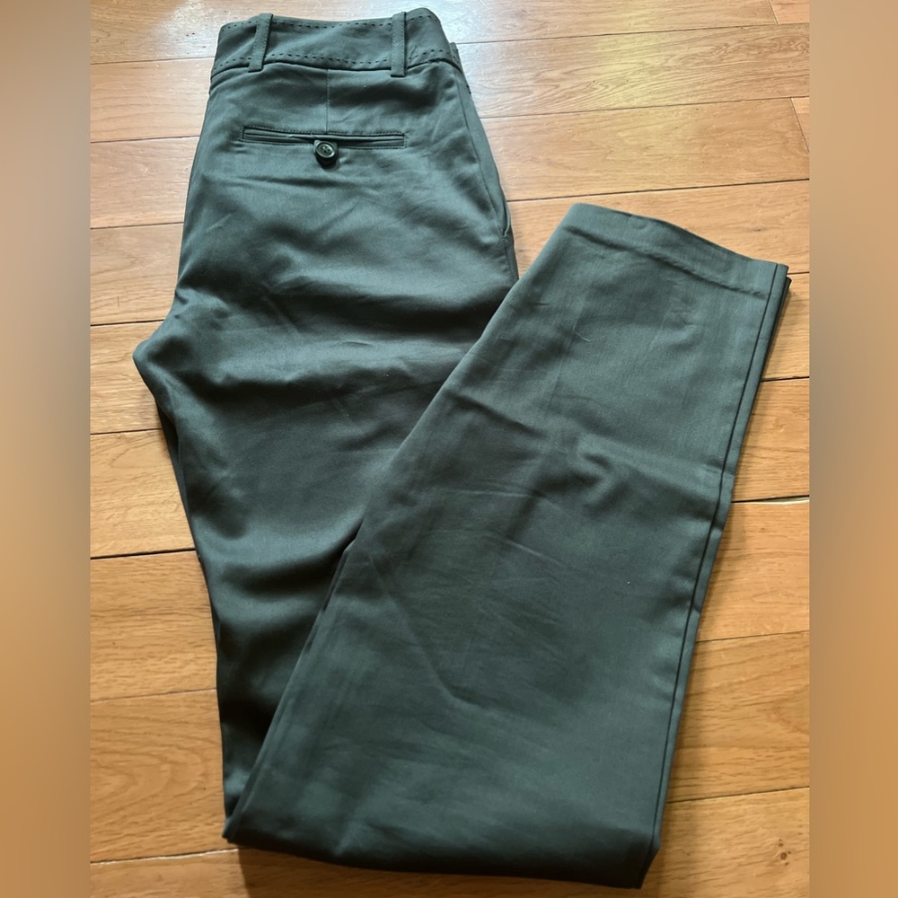 H&M green khaki pants women’s size 6